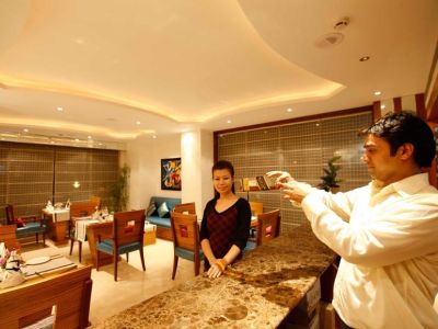 Hotel Star Rocks New Delhi Bagian luar foto
